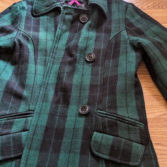 Green and Black Plaid Peacoat - Picture 12 of 12